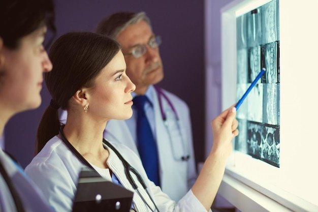 Top Radiologist Interview Questions with Sample Answers for New Grads